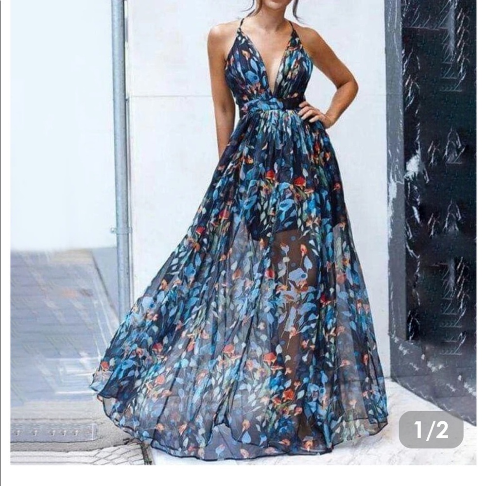 Super cute summer dress! Size Med